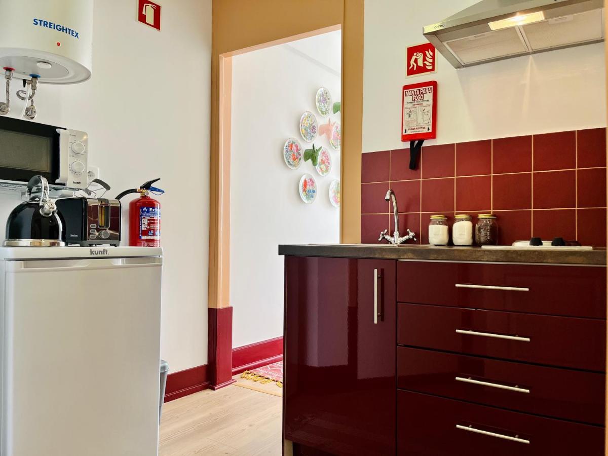 Casa Rosa Com Ac Daire Coimbra Dış mekan fotoğraf